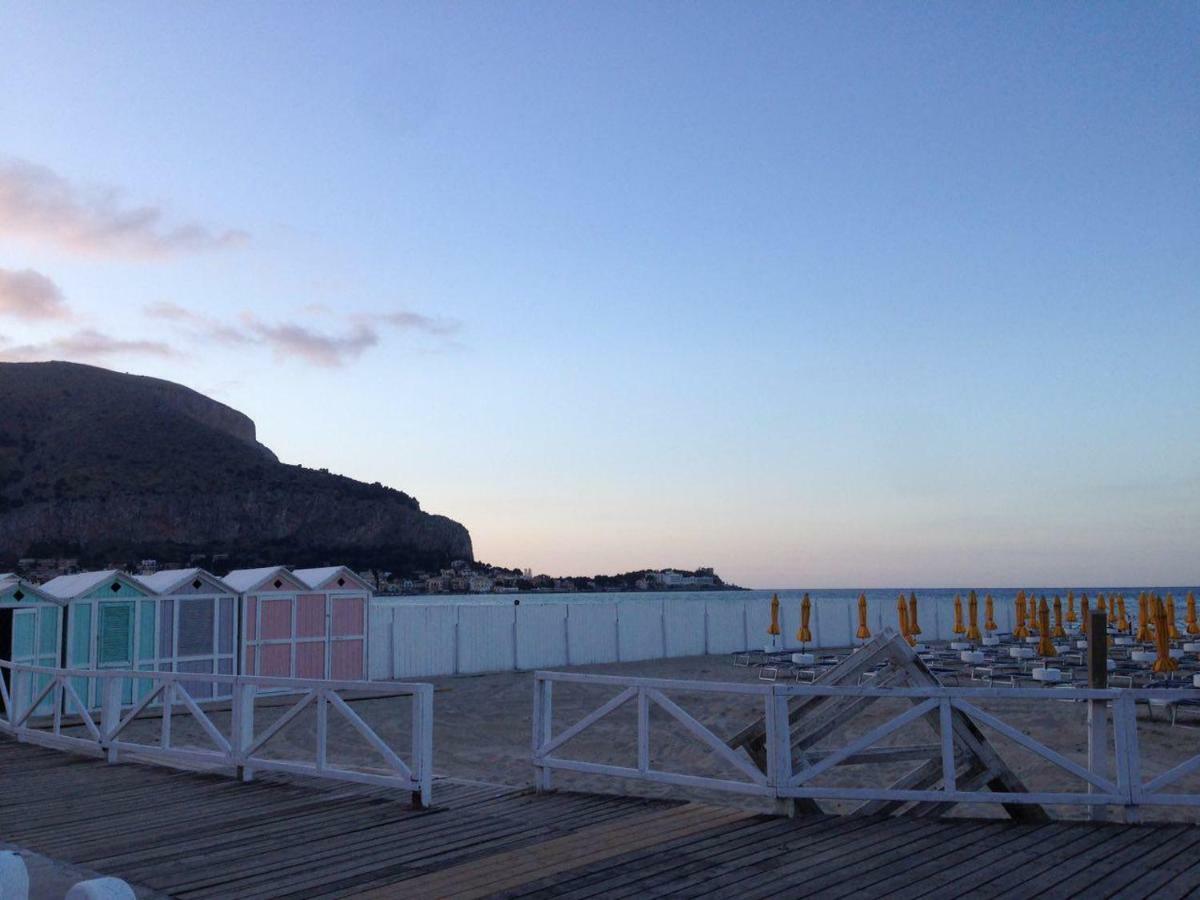 Mondello Villa Nereidi Exteriör bild